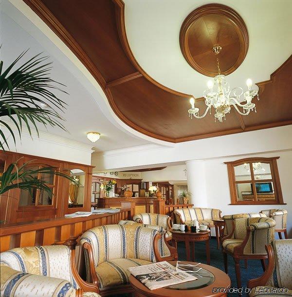 Sartori'S Hotel Lavis Restaurant photo